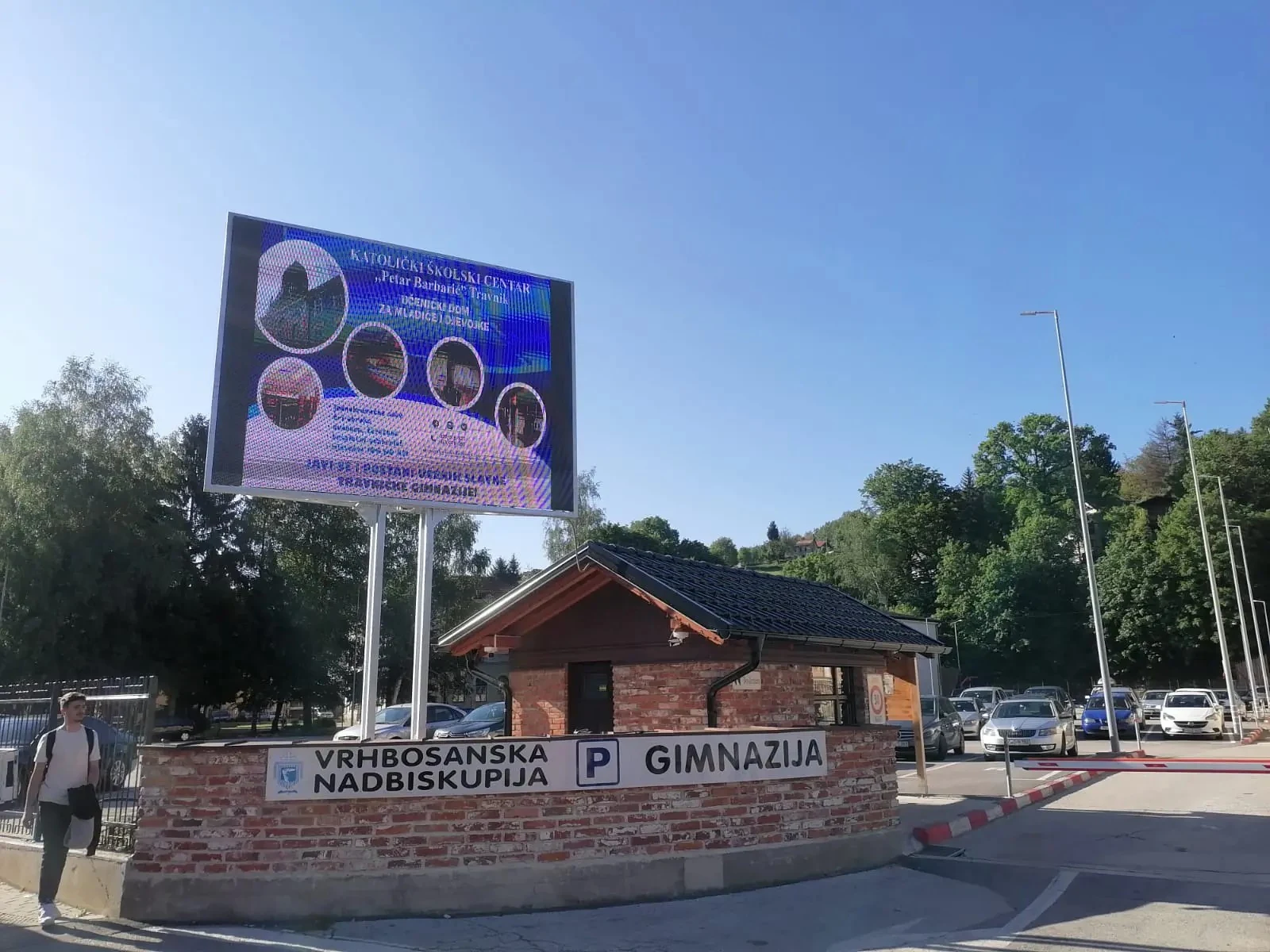 LED zaslon Travnik – KŠC Petar Barbarić
